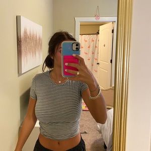 lululemon cropped tee